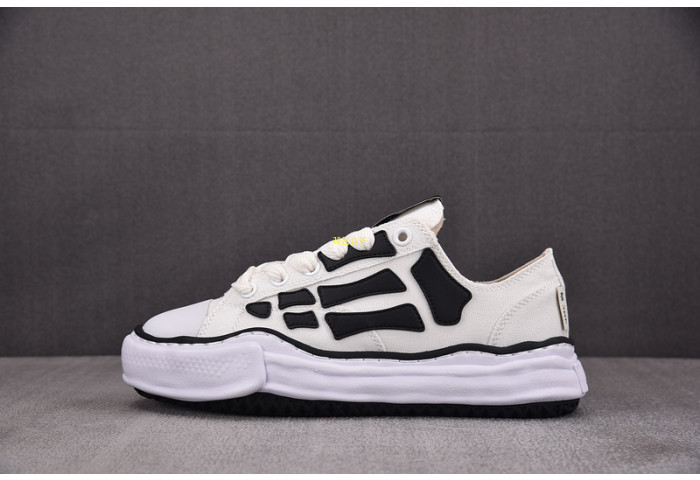 MMY&AMIRI Sneaker