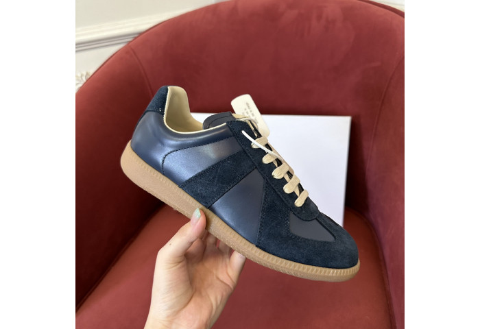 Maison M0rgiela Trainer (GATs)