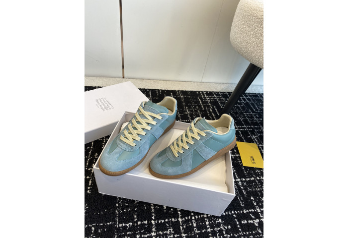 Maison M0rgiela Trainer (GATs)
