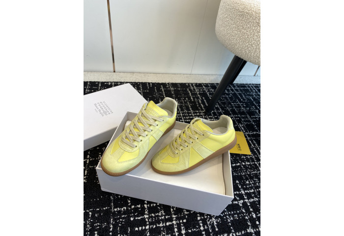 Maison M0rgiela Trainer (GATs)