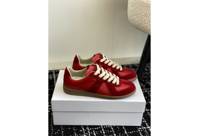 Maison M0rgiela Trainer (GATs)