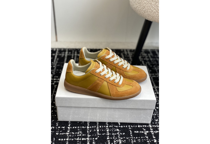 Maison M0rgiela Trainer (GATs)