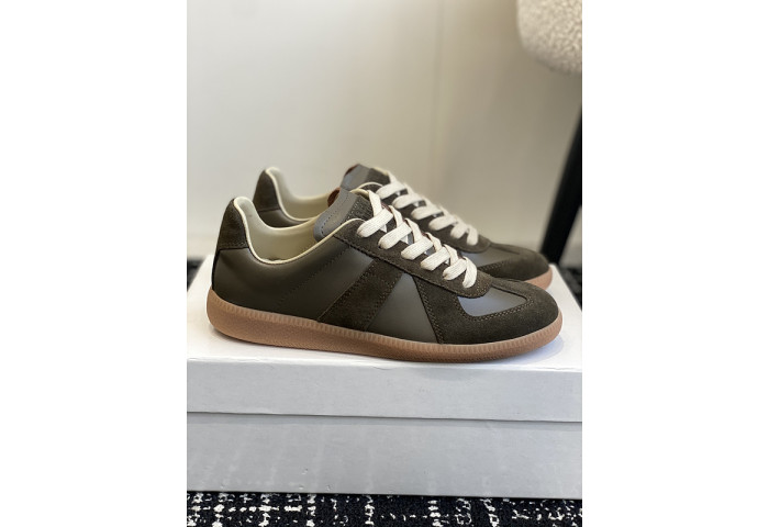 Maison M0rgiela Trainer (GATs)