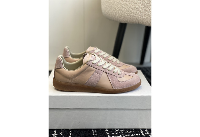Maison M0rgiela Trainer (GATs)