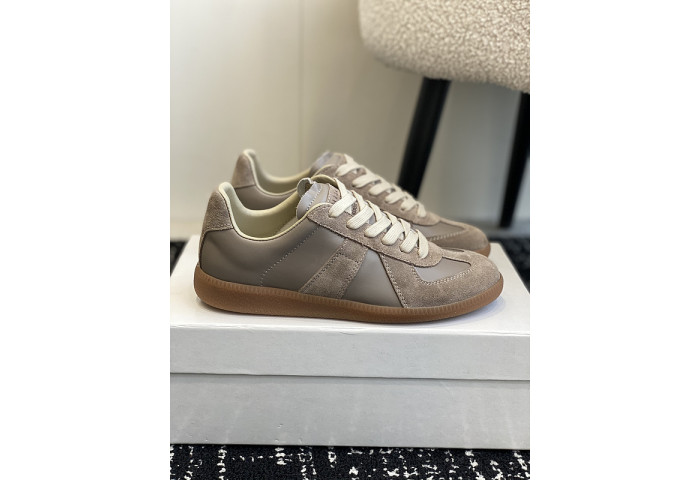 Maison M0rgiela Trainer (GATs)