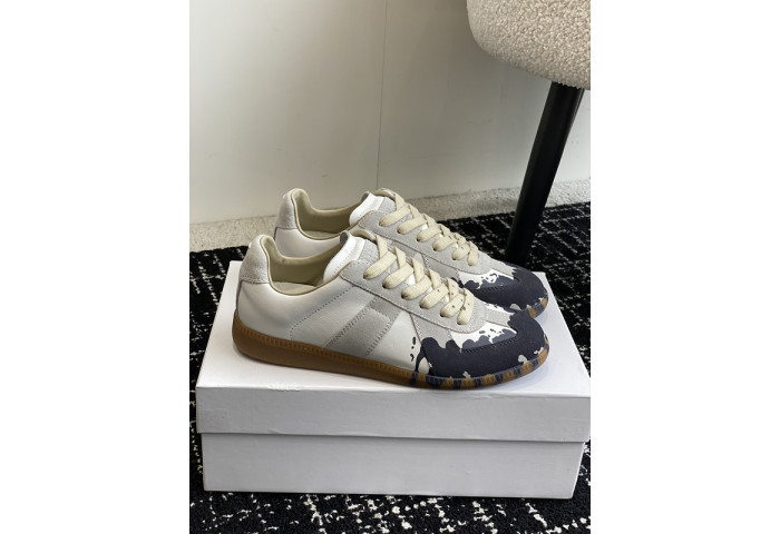 Maison M0rgiela Trainer (GATs)