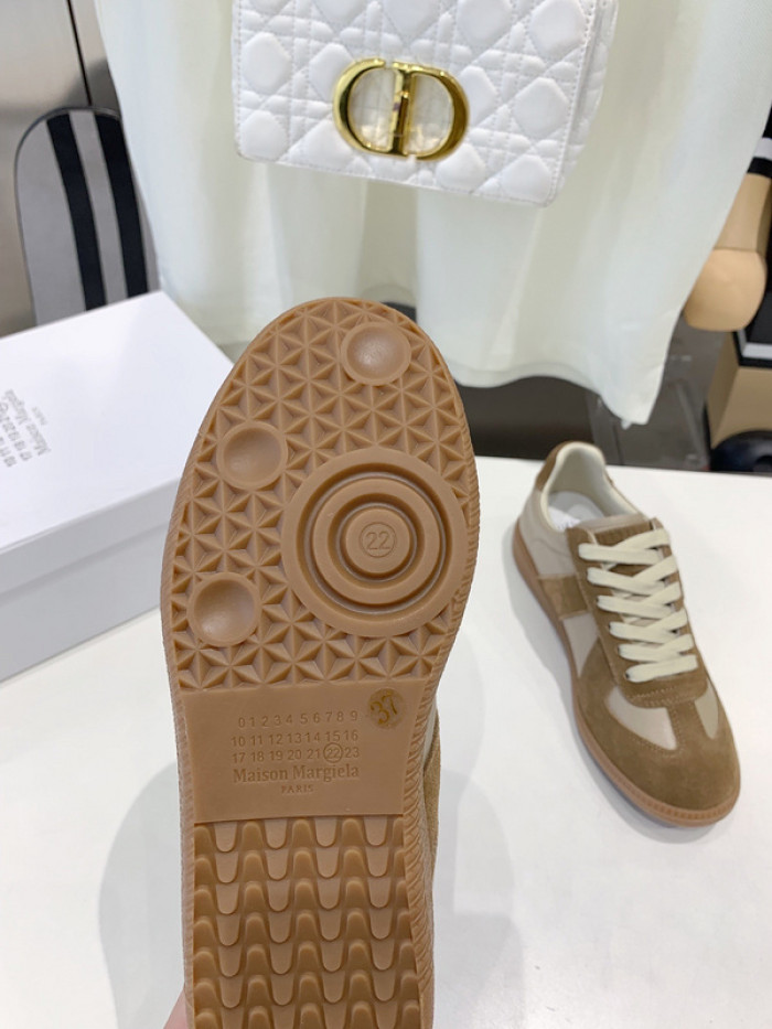 Maison M0rgiela Trainer (GATs)