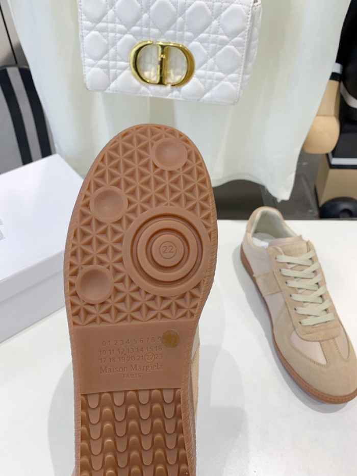 Maison M0rgiela Trainer (GATs)