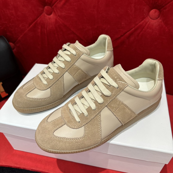 Maison M0rgiela Trainer (GATs)