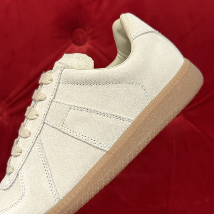 Maison M0rgiela Trainer (GATs)