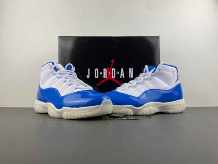 Air Jordan 11 IO8959-133