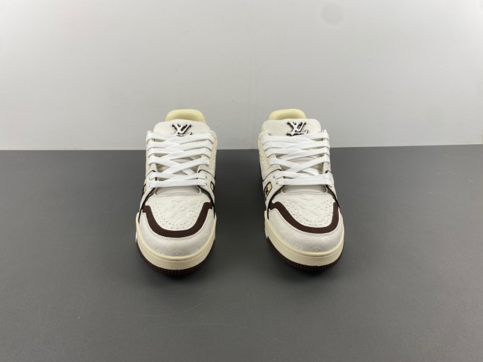 LOU1VTON trainer (EU47)