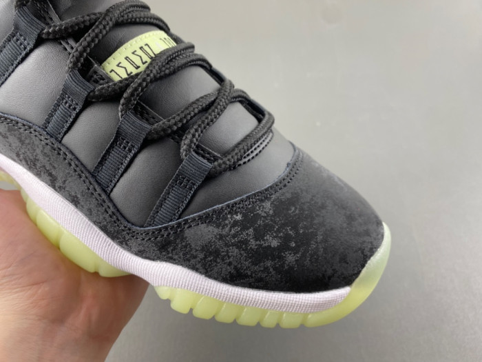 Air Jordan 11 Grand Finale AR0715-110