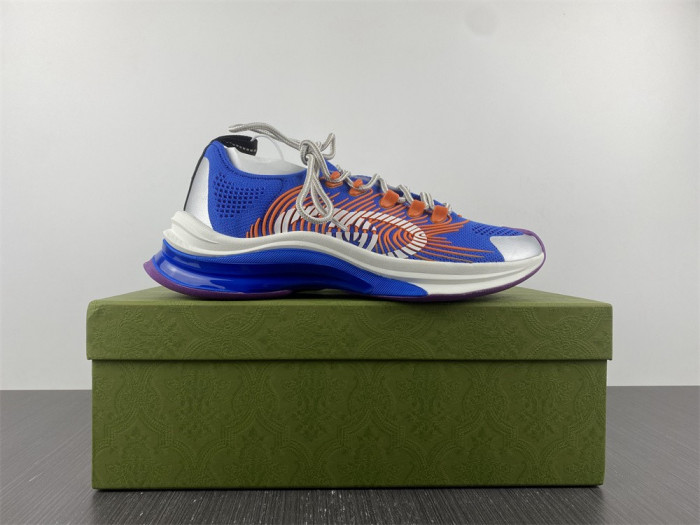 G*u*i1 run sneaker