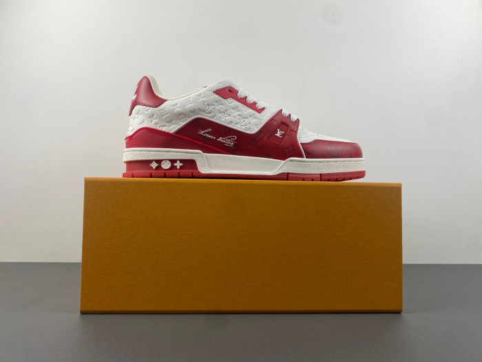 LOU1VTON trainer (EU47)