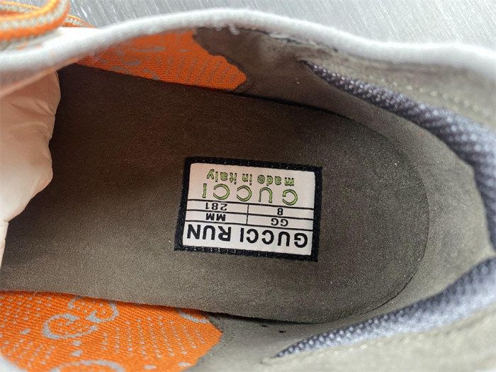 G*u*i1 run sneaker