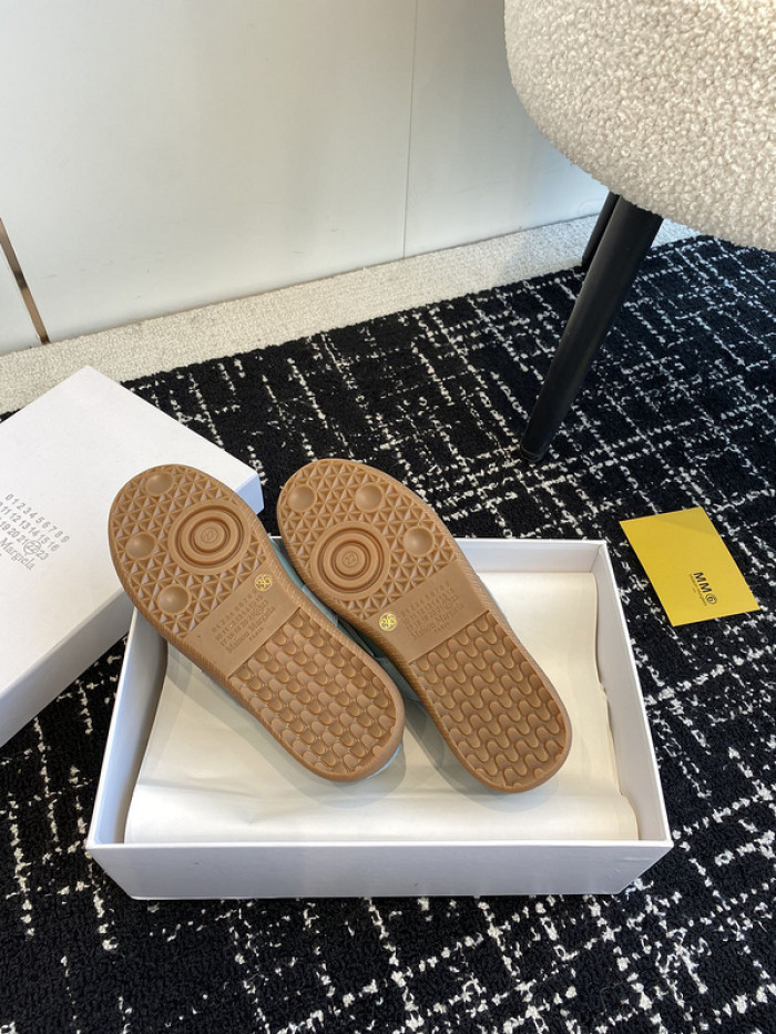 Maison M0rgiela Trainer (GATs)
