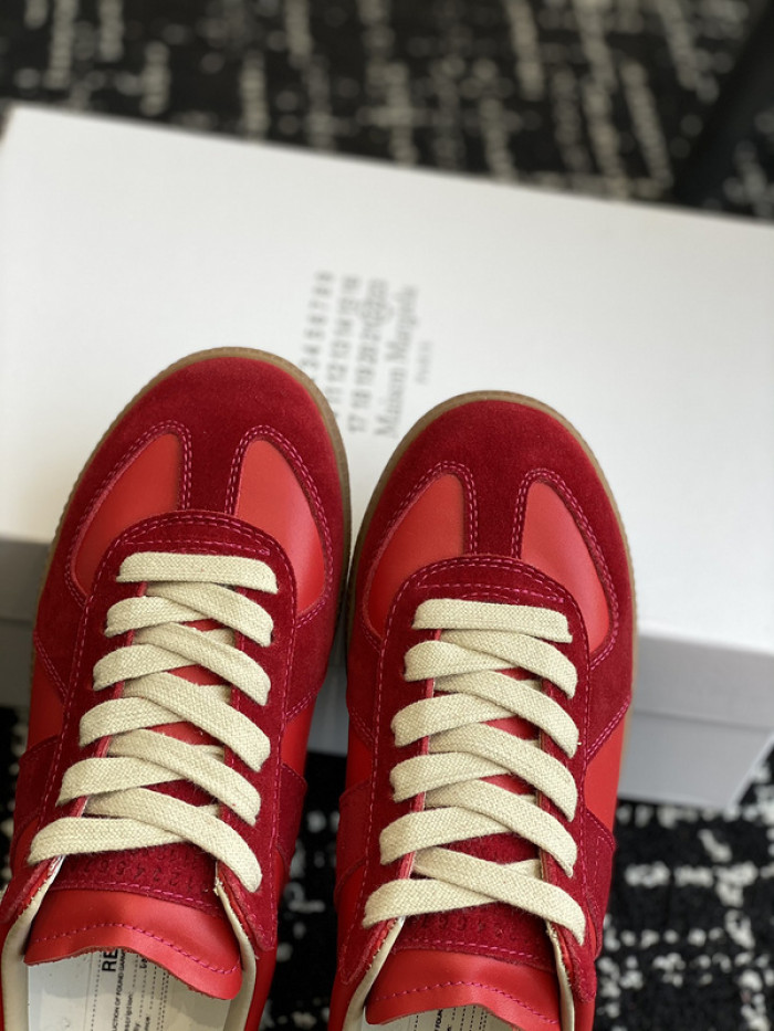 Maison M0rgiela Trainer (GATs)