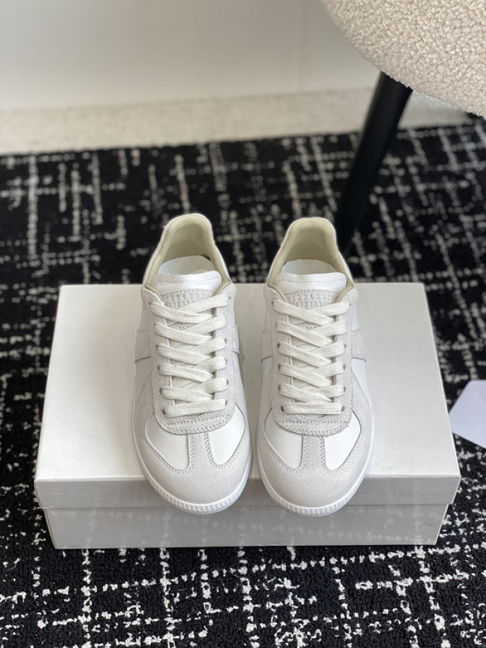 Maison M0rgiela Trainer (GATs)