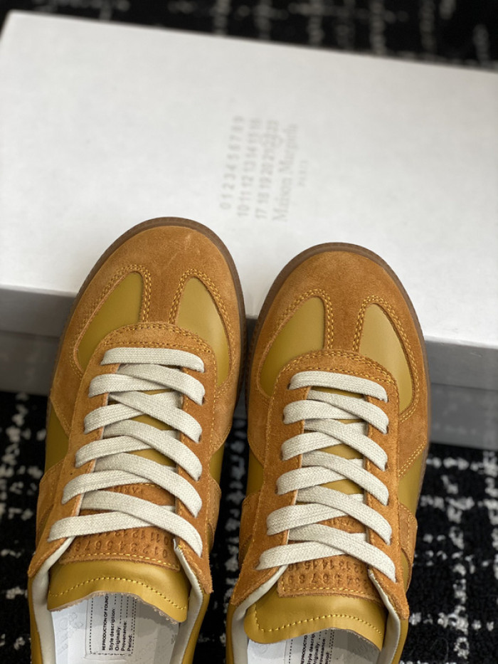 Maison M0rgiela Trainer (GATs)