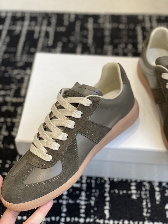 Maison M0rgiela Trainer (GATs)