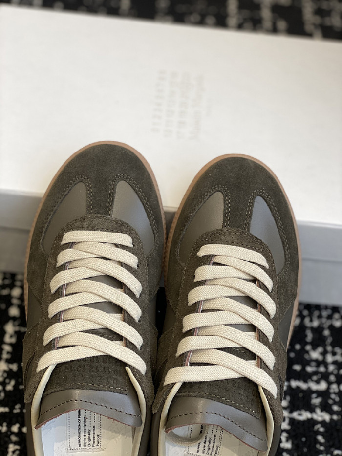 Maison M0rgiela Trainer (GATs)
