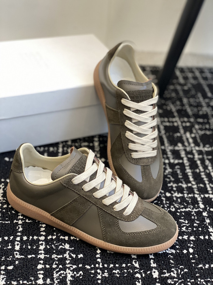 Maison M0rgiela Trainer (GATs)
