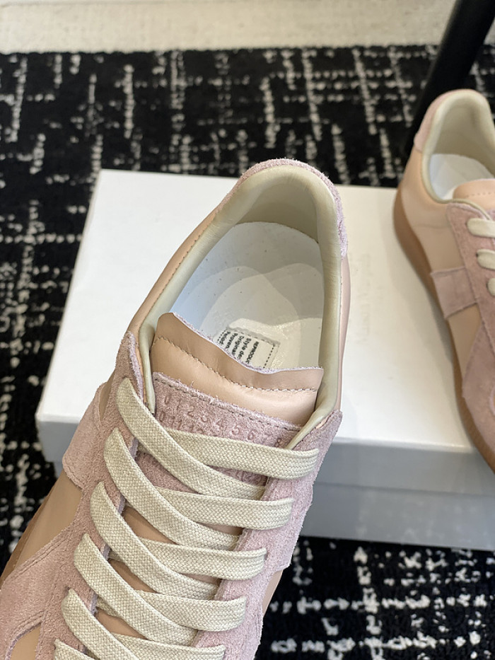 Maison M0rgiela Trainer (GATs)