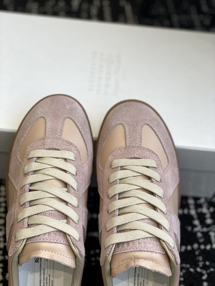Maison M0rgiela Trainer (GATs)