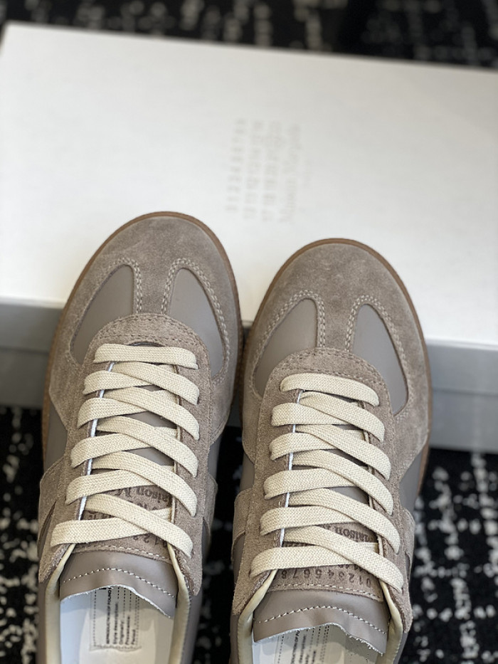 Maison M0rgiela Trainer (GATs)