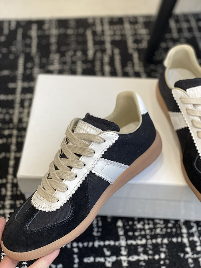 Maison M0rgiela Trainer (GATs)