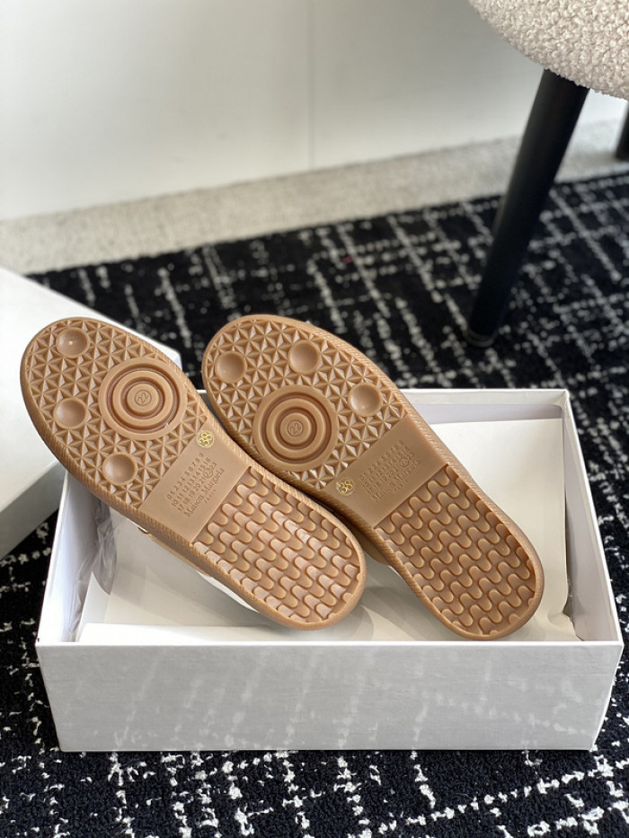 Maison M0rgiela Trainer (GATs)