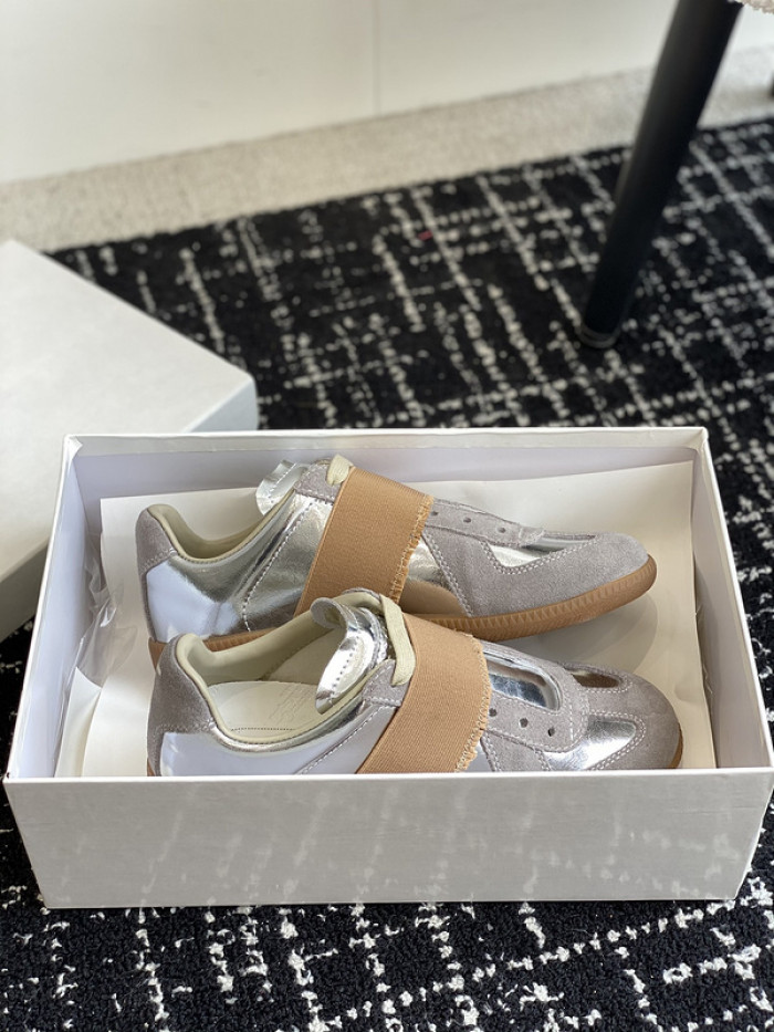 Maison M0rgiela Trainer (GATs)