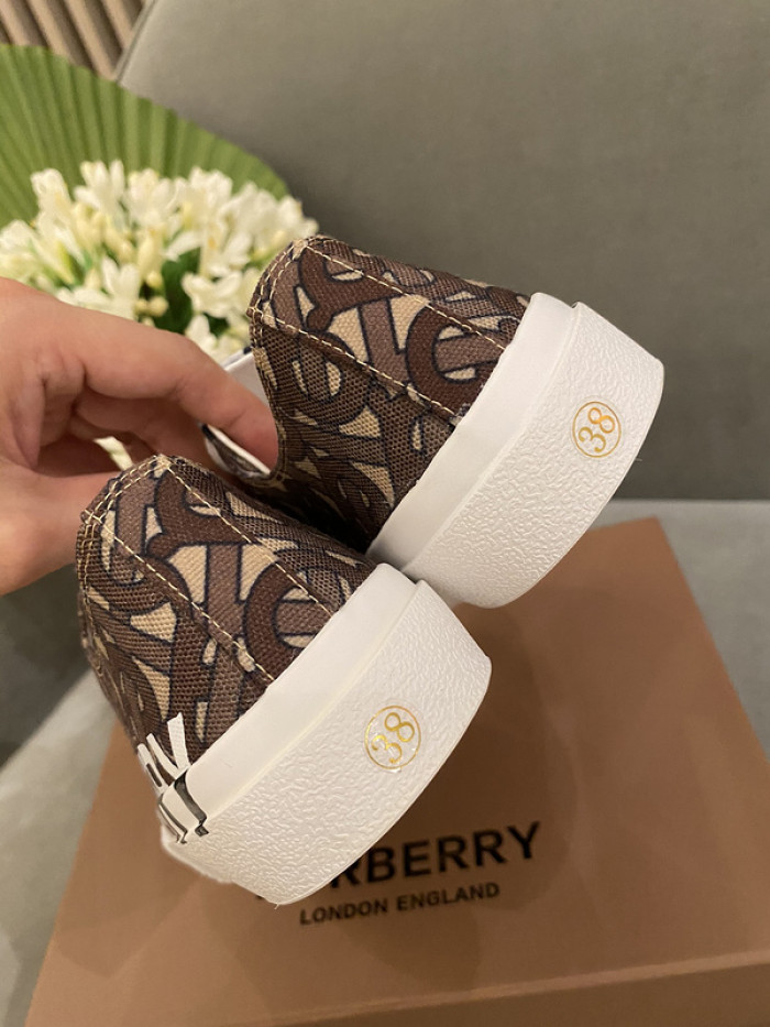 Bur*berry Vintage Check Cotton Sneakers