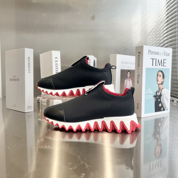 CHRISTIAN LOUBOUT1N Loubishark man (CUSTOMIZE)