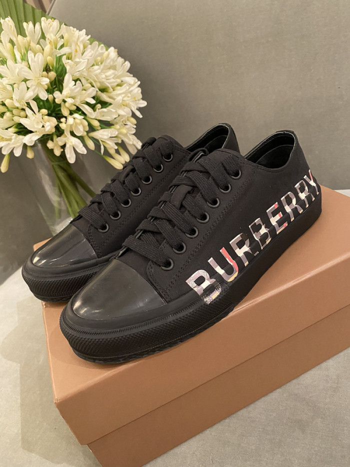 Bur*berry Vintage Check Cotton Sneakers