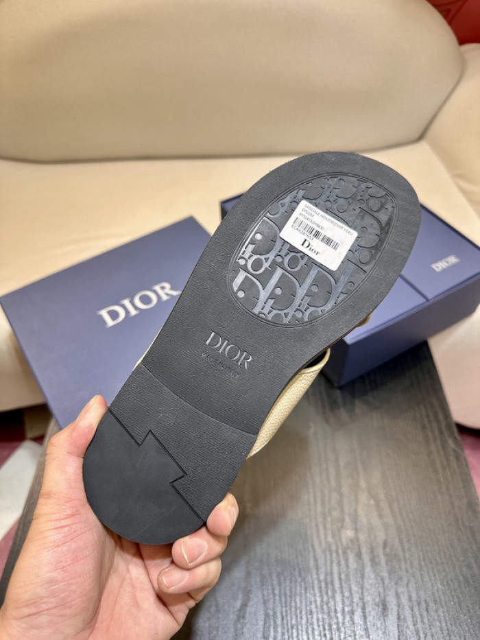 D1OR ALIAS SANDAL (EU38-EU45)
