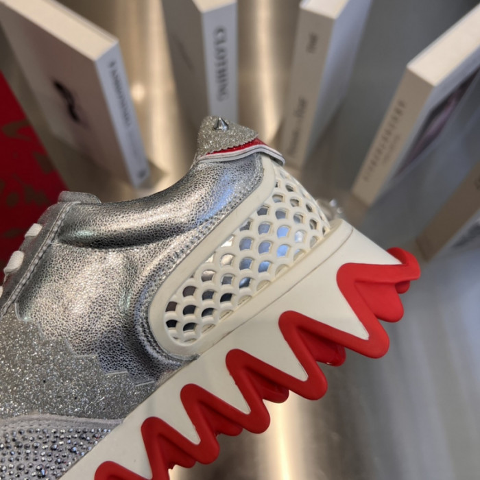 CHRISTIAN LOUBOUT1N Loubishark man (CUSTOMIZE)